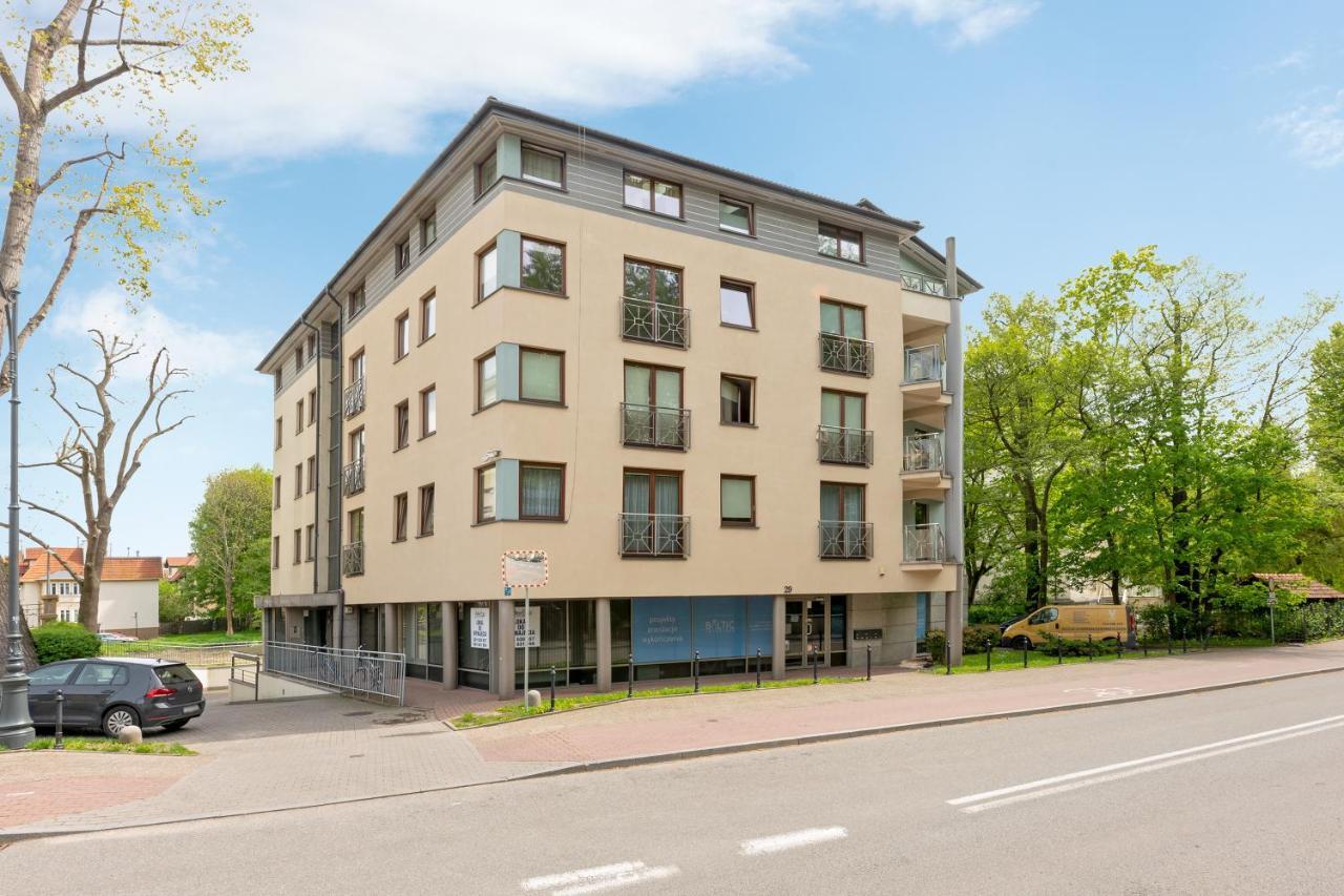 Dom & House - Apartments Sobieskiego Сопот Экстерьер фото
